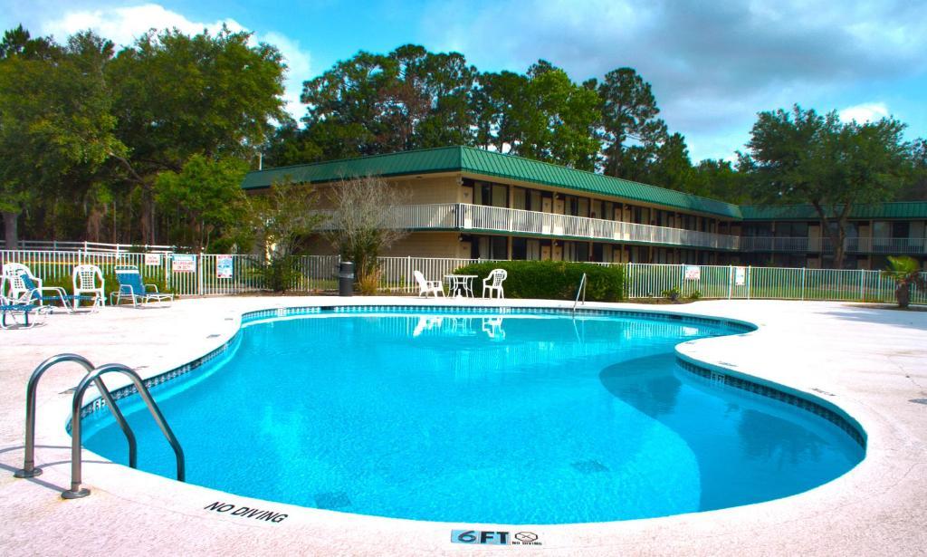 Springfield Hotel And Suites Kingsland Exterior foto